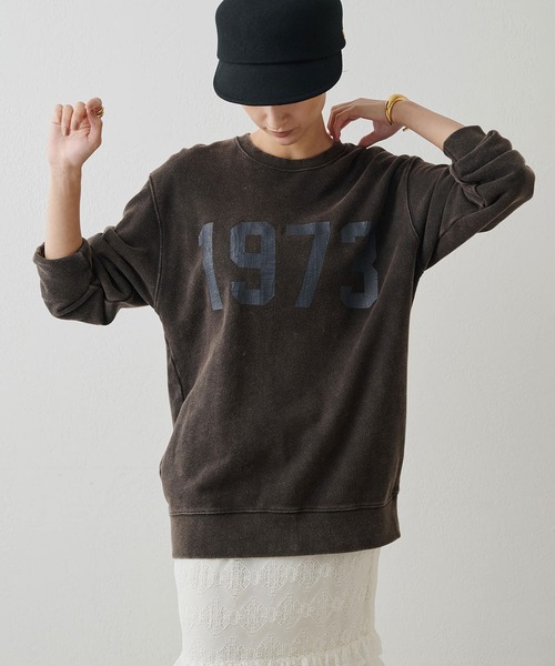 Whim Gazette（ウィムガゼット）の「1973スウェットプルオーバー（スウェット・レディース・チャコールグレー/オフホワイト・FREE）」の2枚目の写真