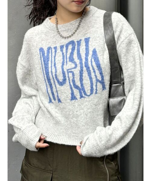 MURUA（ムルーア）の「ロゴデザインニット（ニット/セーター・レディース・ネイビー/グレー/アイボリー/ブラック・FREE）」の4枚目の写真