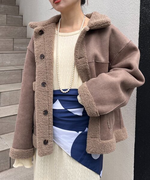 CIAOPANIC TYPY(チャオパニックティピー)の「【WEB限定】リバーシブルムートンボアコート(その他アウター・レディース・ブラウン/モカ・ONE SIZE)」の9枚目の写真