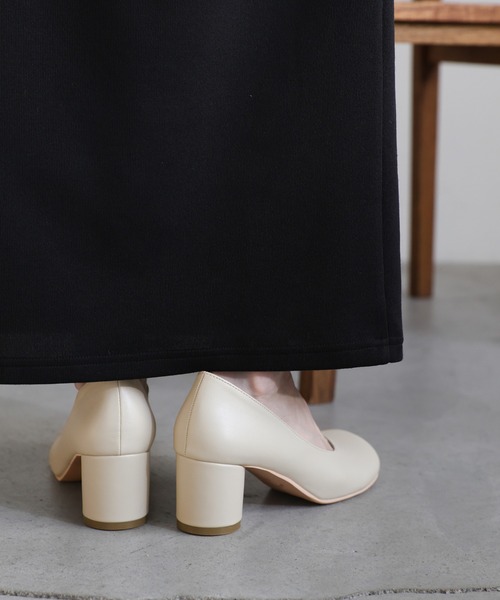 select MOCA（セレクトモカ）の「ラウンドトゥヒールパンプス（パンプス・レディース・ベージュ/ブラック・SMALL/MEDIUM/LARGE）」の11枚目の写真