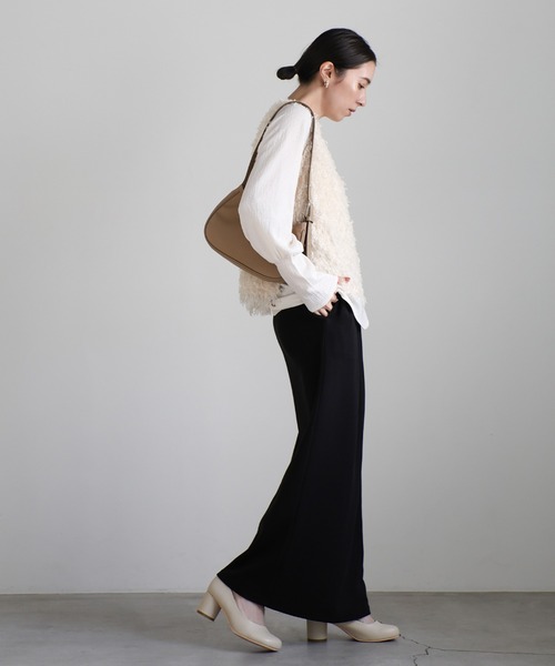 select MOCA（セレクトモカ）の「ラウンドトゥヒールパンプス（パンプス・レディース・ベージュ/ブラック・SMALL/MEDIUM/LARGE）」の3枚目の写真