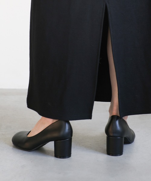 select MOCA（セレクトモカ）の「ラウンドトゥヒールパンプス（パンプス・レディース・ベージュ/ブラック・SMALL/MEDIUM/LARGE）」の17枚目の写真