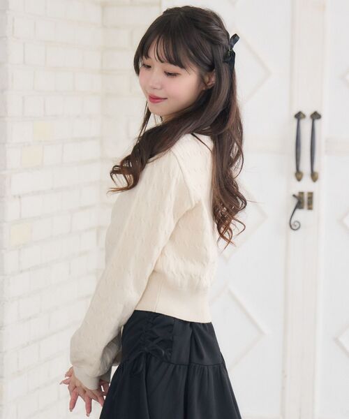 ems excite(エムズエキサイト)の「ケーブルポロNTPO(ニット/セーター・レディース・ピンク/ブラウン/ナチュラル/ブルー・FREE)」の6枚目の写真