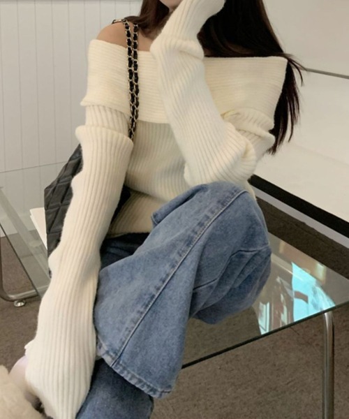 SPIGA(スピーガ)の「オフショルリブニット(ニット/セーター・レディース・ホワイト/ブラック/グレー・FREE)」の6枚目の写真