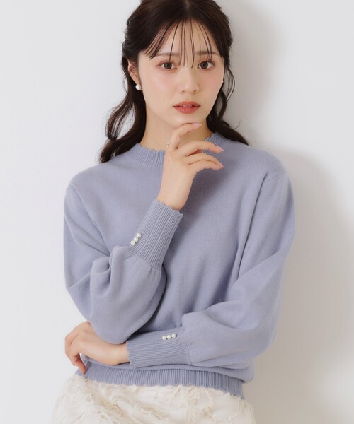 couture brooch（クチュールブローチ）の「◆【プチプラ・もちもちな肌触り】スカラリブデザインパフニット（ニット/セーター・レディース・ブラック/レッド系/サックスブルー/オフホワイト・38/42）」の3枚目の写真