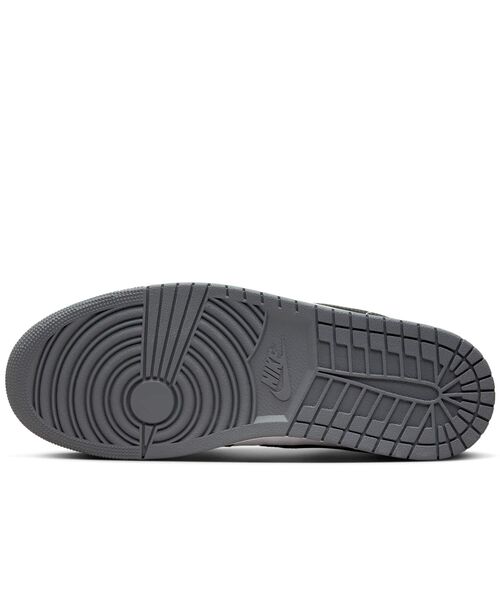 JORDAN BRAND（ジョーダンブランド）の「エア ジョーダン 1 LOW メンズシューズ / Air Jordan 1 Low Men's Shoes 553558-152 White（スニーカー・メンズ・グレー系その他・25/25.5/26/26.5/27/27.5/28/28.5/29/29.5/30）」の2枚目の写真
