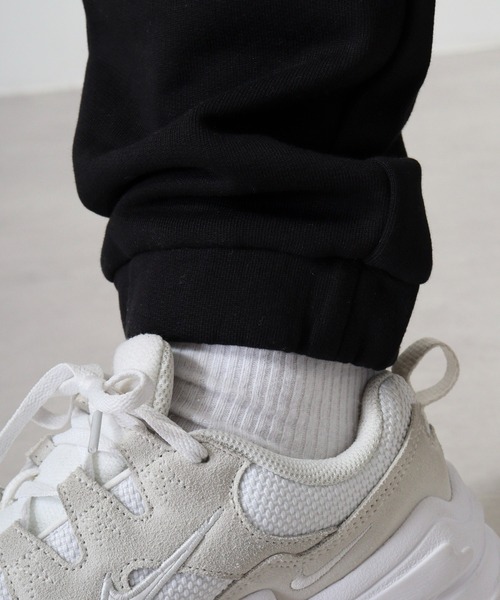 Guess(ゲス)の「GUESS EVELINA JOGGER スウェットパンツ(スウェットパンツ・レディース・ブラック・S/XS)」の13枚目の写真