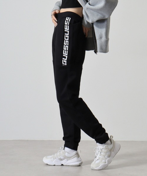 Guess(ゲス)の「GUESS EVELINA JOGGER スウェットパンツ(スウェットパンツ・レディース・ブラック・S/XS)」の3枚目の写真