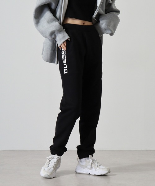 Guess(ゲス)の「GUESS EVELINA JOGGER スウェットパンツ(スウェットパンツ・レディース・ブラック・S/XS)」の5枚目の写真