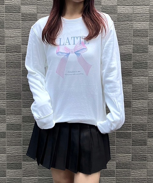 merrylatte(メリーラテ)の「【軽量】ビッグリボントレーナー スウェット(スウェット・レディース・ホワイト・LARGE)」の1枚目の写真