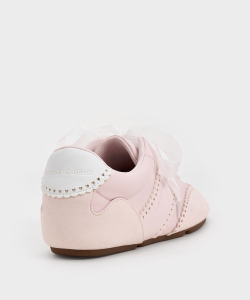 CHARLES & KEITH（チャールズ & キース）の「ハート シアーレーススニーカー（スニーカー・レディース・ホワイト/ライトピンク/ライトブルー・25cm/24.5cm/23.5cm/23cm/25.5cm/22.5cm）」の9枚目の写真