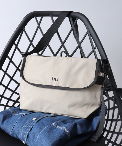 MEI（メイ）の「MESSENGER　メッセンジャーBAG（メッセンジャーバッグ・メンズ・ライトパープル/ベージュ/オリーブドラブ/ネイビー・FREE）」の2枚目の写真