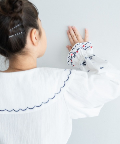 LOWRYS FARM（ローリーズファーム）の「フラワーシシュウ