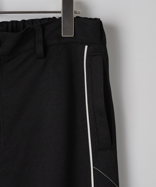 CASPER JOHN(キャスパージョン)の「Piping stitch track pants/パイピングステッチトラックパンツ(その他パンツ・メンズ・ブラック/グレー・X-SMALL/SMALL/MEDIUM/LARGE)」の16枚目の写真
