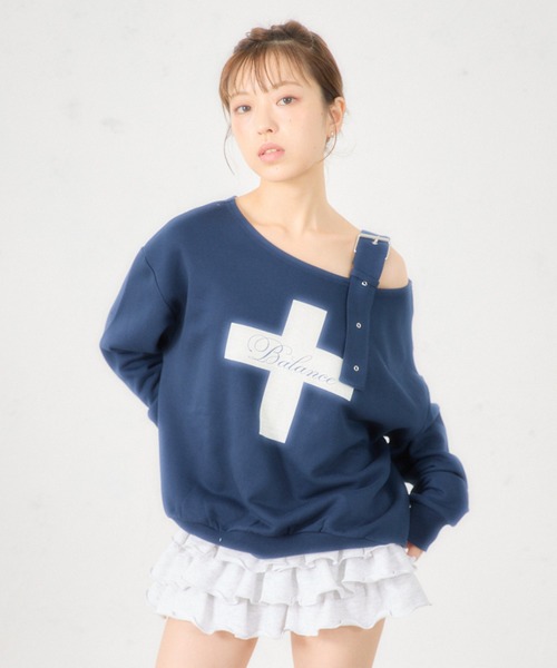 日本限定】OFF SHOURDER BELT CREWNECK/オフショルダーベルト