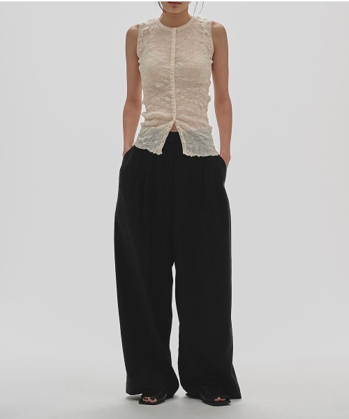 TODAYFUL（トゥデイフル）の「【TODAYFUL/トゥデイフル】Lightweight Tuck Trousers/タックトラウザー（その他パンツ・レディース・ブラック/ダークブラウン/ベージュ・36/38）」の6枚目の写真