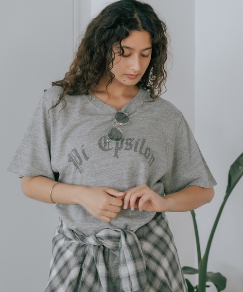 REMI RELIEF(レミレリーフ)の「REMI RELIEF/レミレリーフ リサイクル天竺スペシャル加工T(Pi Epsilon) Tシャツ(Tシャツ/カットソー・メンズ・ヘザーグレー/ブラック/オートミール・M/L/XL)」の12枚目の写真
