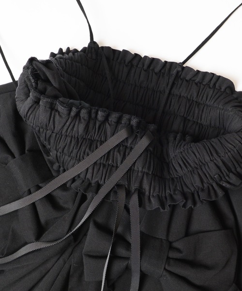 HOLIDAY（ホリデイ）の「BOW STRAP CULOTTES PANTS ボウストラップキュロットパンツ（その他パンツ・レディース・ブラック/グレイッシュベージュ・ONE SIZE）」の5枚目の写真