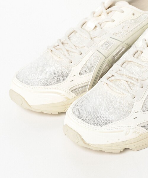 ASICS(アシックス)の「ASICS / GEL-NUNOBIKI(スニーカー・レディース・ホワイト/ブラック・24.5cm/23.5cm/25.0cm/24.0cm/23.0cm)」の3枚目の写真