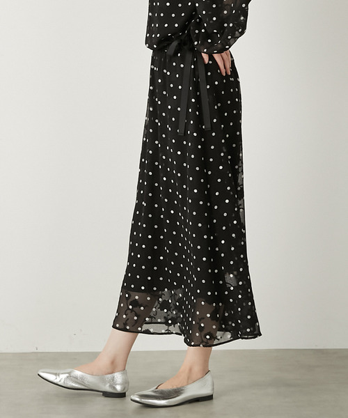 MELROSE claire(メルローズ クレール)の「【カットジャガードドットプリントスカート】(スカート・レディース・ブラック/サックスブルー/アイボリー・FREE)」の17枚目の写真