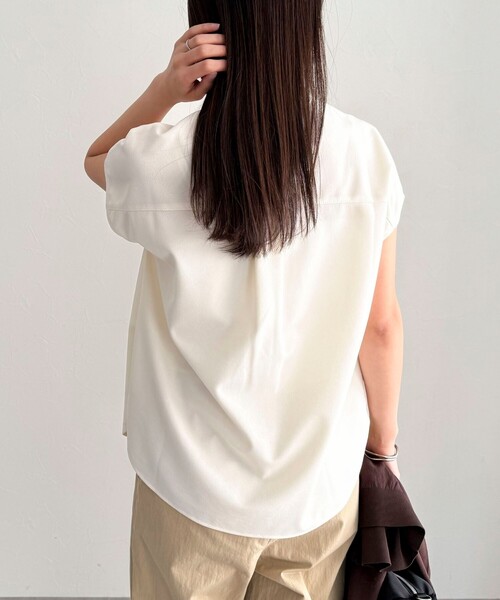 fredy emue（フレディエミュ）の「《セットアップ対応》ジョーゼットフレンチスリーブブラウス（シャツ/ブラウス・レディース・チャコールグレー/ブラック/アイボリー・38）」の20枚目の写真