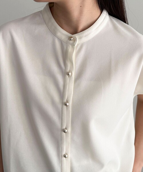 fredy emue（フレディエミュ）の「《セットアップ対応》ジョーゼットフレンチスリーブブラウス（シャツ/ブラウス・レディース・チャコールグレー/ブラック/アイボリー・38）」の21枚目の写真