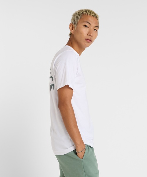 NEW BALANCE(ニューバランス)の「Sport Arch Graphic ショートスリーブTシャツ(Tシャツ/カットソー・メンズ・ネイビー/ホワイト/ライトグレー/ブラック/ローズ・SMALL/MEDIUM/LARGE/X-LARGE/XX-LARGE)」の6枚目の写真