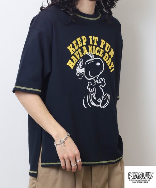PEANUTS(ピーナッツ)の「PEANUTS ステッチ配色へビーウエイトトロップショルダーTシャツ(Tシャツ/カットソー・メンズ・ネイビー/イエロー/ピンク系・M/L/LL)」の20枚目の写真