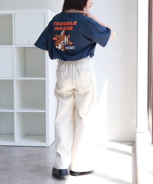 Tom&Jerry(トムアンドジェリー)の「【Tom & Jerry/トム & ジェリー】 アートワークデザイン サガラ刺繍 半袖 Tシャツ(Tシャツ/カットソー・レディース・ダークネイビー/ミント/オートミール/イエロー・M/L)」の16枚目の写真