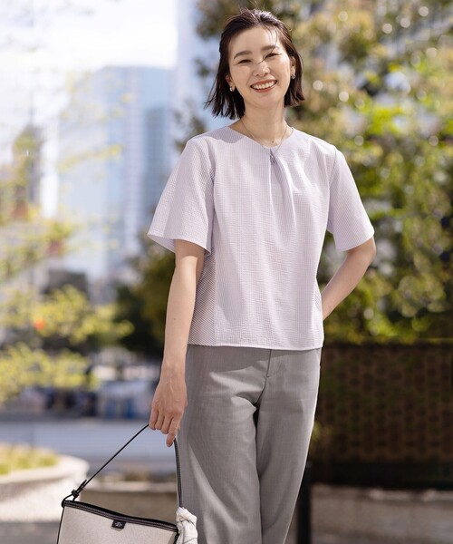 J.PRESS Ladies（J.プレス レディス）の「【洗える・抗菌防臭・吸水速乾】サッカージャージー ペプラム カットソー（Tシャツ/カットソー・レディース・ブラウン系1/イエロー系1/ふじ色系1/ブルー系1・SMALL）」の7枚目の写真