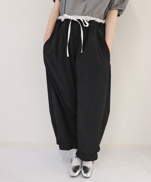 haupia(ハウピア)の「るう と るる【パンツ】(その他パンツ・レディース・ブラック/グレー/ベージュ・MEDIUM)」の2枚目の写真