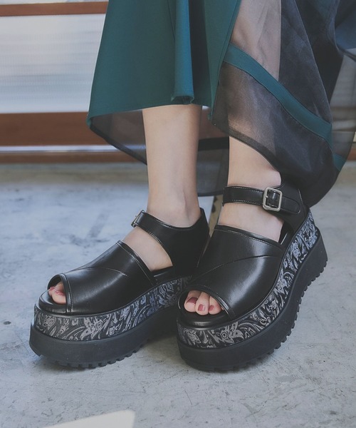 HARE（ハレ）の「ガラソールボリュームサンダル(HARE)（サンダル・レディース・グレー/ブラック・MEDIUM/LARGE）」の17枚目の写真