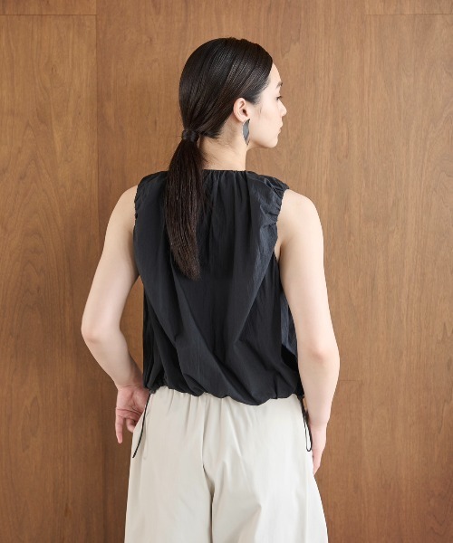 AIC.（エーアイシー）の「ダブルジップドロストノースリトップス（ベスト・レディース・キナリ/ブラック・FREE）」の5枚目の写真