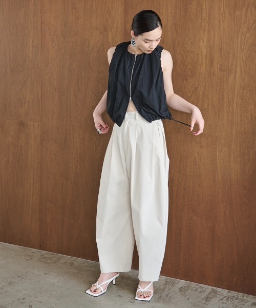 AIC.（エーアイシー）の「ダブルジップドロストノースリトップス（ベスト・レディース・キナリ/ブラック・FREE）」の13枚目の写真