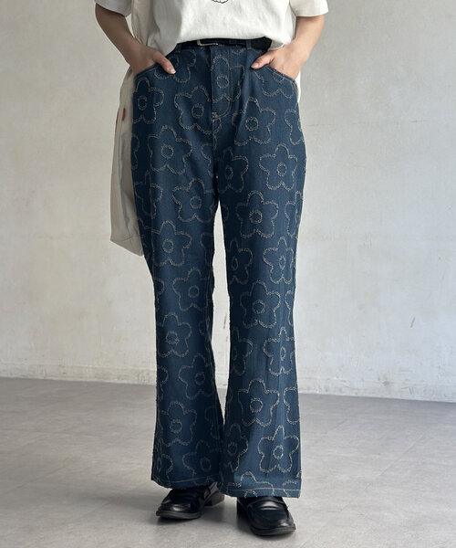 CPCM(シーピーシーエム)の「フラワーフレアデニムパンツ(デニムパンツ・メンズ・ネイビー・SMALL/MEDIUM/LARGE)」の1枚目の写真