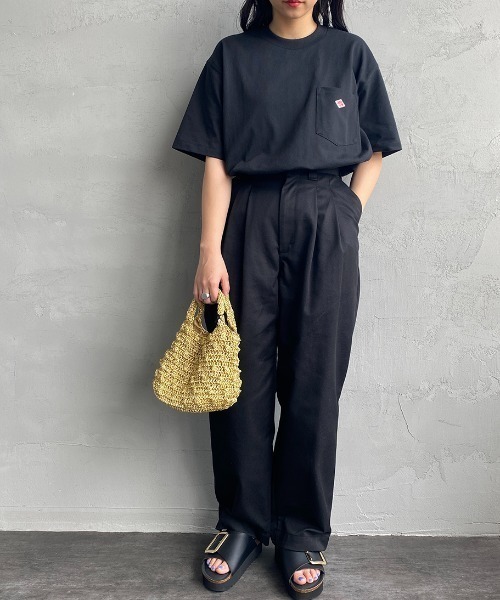 DANTON（ダントン）の「[DANTON/ダントン] ワンポイントロゴ ポケットTシャツ（Tシャツ/カットソー・レディース・グレイッシュベージュ/サックスブルー/アイボリー/ブラック/ダークグリーン/チャコールグレー/ライトグレー/ホワイト/ネイビー・S/M/L/XL/XXL）」の14枚目の写真