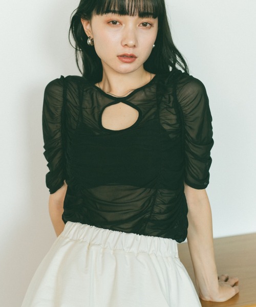 VANNIE U（ヴァニーユー）の「ギャザーチュールシアートップス（Tシャツ/カットソー・レディース・アイボリー/ブラック/ピンク・FREE）」の8枚目の写真