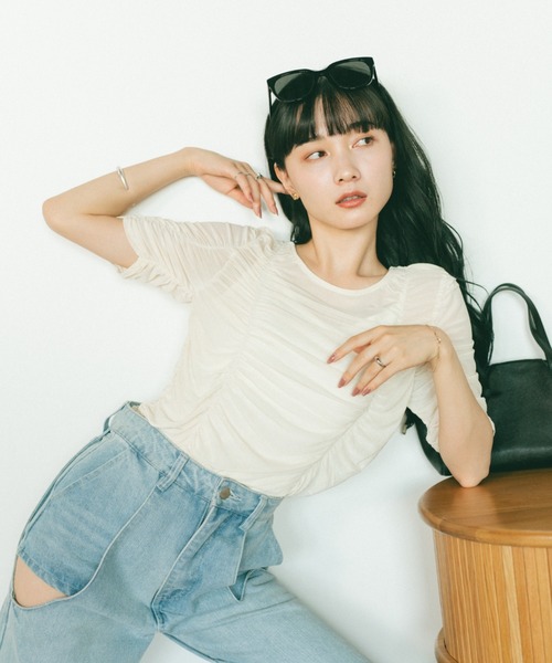 VANNIE U（ヴァニーユー）の「ギャザーチュールシアートップス（Tシャツ/カットソー・レディース・アイボリー/ブラック/ピンク・FREE）」の10枚目の写真