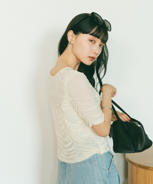 VANNIE U（ヴァニーユー）の「ギャザーチュールシアートップス（Tシャツ/カットソー・レディース・アイボリー/ブラック/ピンク・FREE）」の14枚目の写真