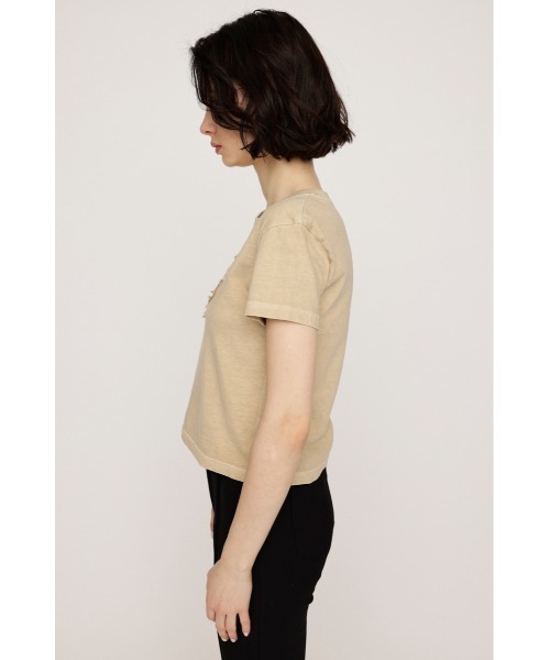 SLY(スライ)の「【限定カラーあり】PATCH LOGO COMPACT T/SH パッチロゴ コンパクト Tシャツ 半袖 夏服(Tシャツ/カットソー・レディース・レッド/ライトブラック/ブルー/カーキ/ライトベージュ・FREE)」の19枚目の写真