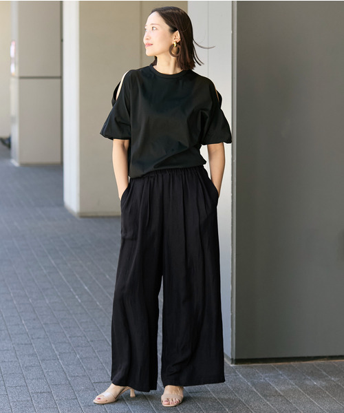 VERMEIL par iena(ヴェルメイユパーイエナ)の「《手洗い可》トリアセリネン リラックスパンツ(その他パンツ・レディース・ブラック/アイボリー・36/38/40)」の4枚目の写真