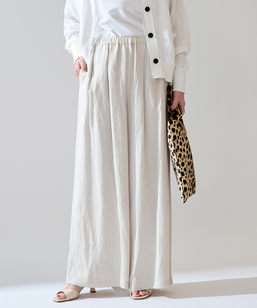 VERMEIL par iena(ヴェルメイユパーイエナ)の「《手洗い可》トリアセリネン リラックスパンツ(その他パンツ・レディース・ブラック/アイボリー・36/38/40)」の10枚目の写真