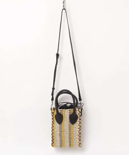 POMTATA（ポンタタ）の「POMTATA/ポンタタ/STR ABACA SHOULDER/P3022（ショルダーバッグ・レディース・グレー/イエロー・F）」の2枚目の写真