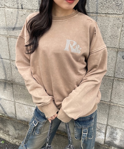 ROGER AND RAW(ロジャーアンドロウ)の「ラインストーン付きダメージスウェットプルオーバー(スウェット・レディース・ブラック/ホワイト/レッド/ベージュ・FREE)」の9枚目の写真