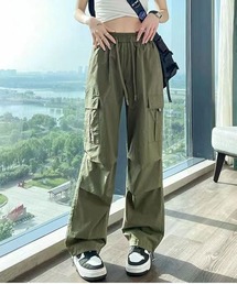 ゆったりカジュアルカーゴパンツ