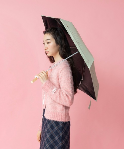 Casselini(キャセリーニ)の「Casselini(キャセリーニ)【Wpc. × Casselini】完全遮光 晴雨兼用タトゥー柄折りたたみ傘(折りたたみ傘・レディース・ブラック/ホワイト/グリーン・FREE)」の4枚目の写真