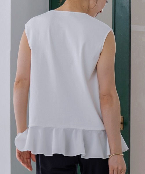 Sono（ソーノ）の「【SONO/ソーノ】ノースリーブフリマプルオーバー（Tシャツ/カットソー・レディース・ホワイト/ネイビー/ブラック・1/2）」の6枚目の写真