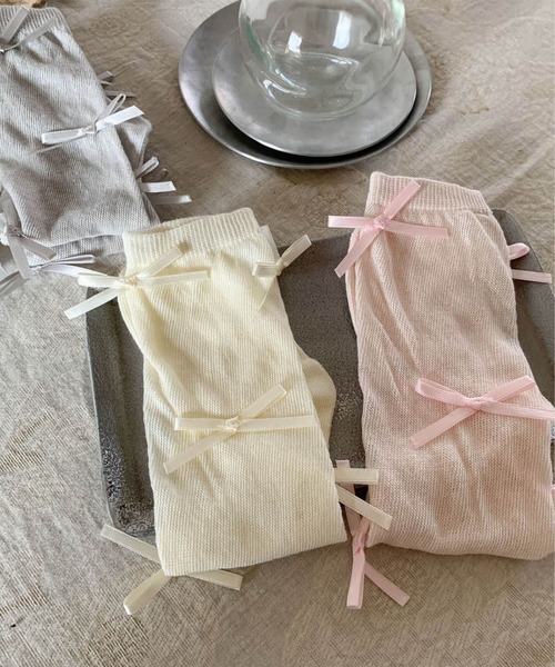 aimoha(アイモハ)の「【aimoha-KIDS-】サイドリボン付きミドルソックス(ソックス/靴下・キッズ・グレー/ピンク/ホワイト/イエロー・SMALL/MEDIUM/LARGE)」の7枚目の写真