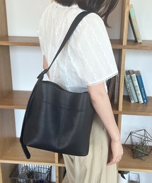 Rejoule（リジュール）の「ポーチ付き ベルトデザインワンハンドルショルダーバッグ（ショルダーバッグ）」