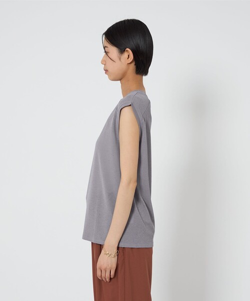 CITEN（シテン）の「＜CITEN＞エッセンシャルシアーノースリーブT（タンクトップ・レディース・ブラック/グレー系/ホワイト/ダークブラウン・FREE）」の8枚目の写真